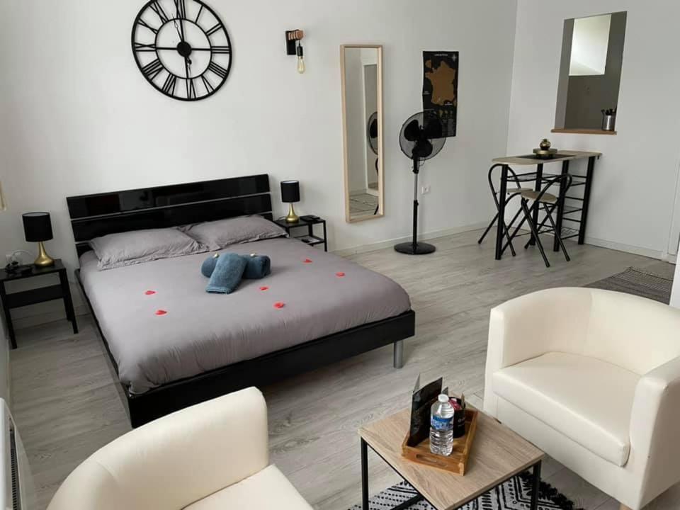 O Studio Apartment Сен-Годанс Екстериор снимка